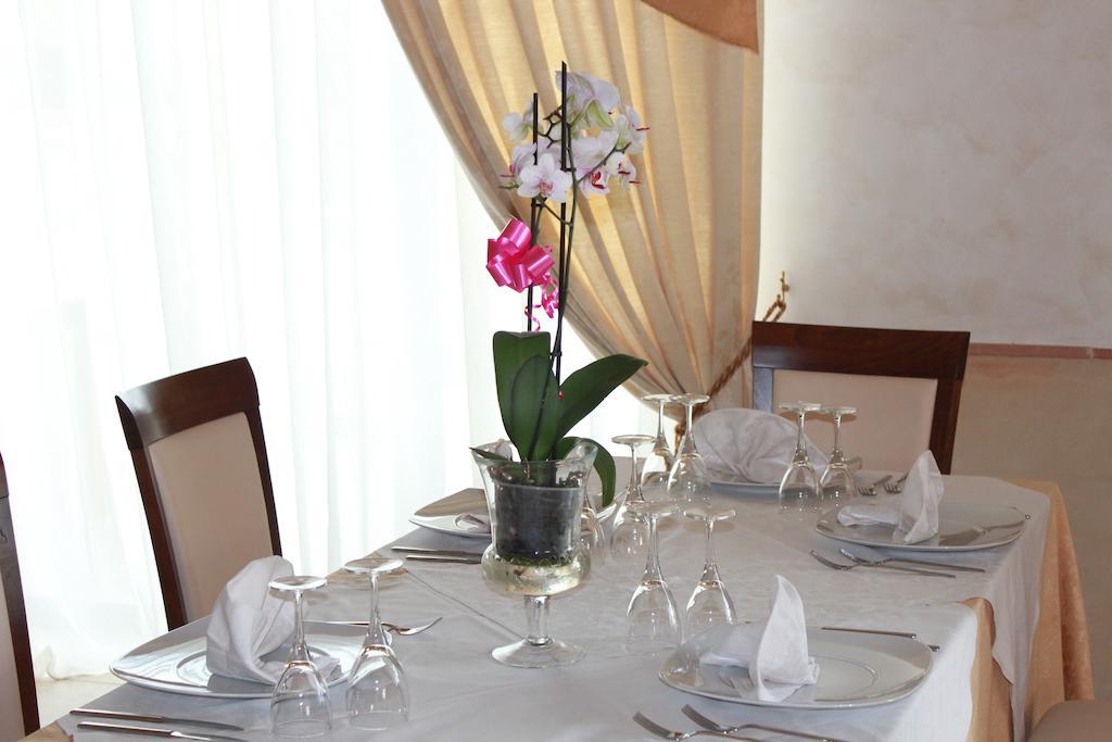Willa Agriturismo Al Passaggio Di Pirro Miglionico Zewnętrze zdjęcie